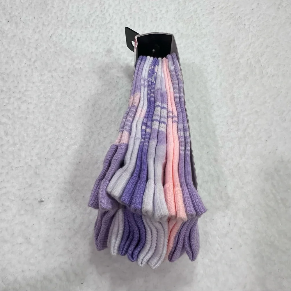 Girl’s Under Armour No-Show Socks